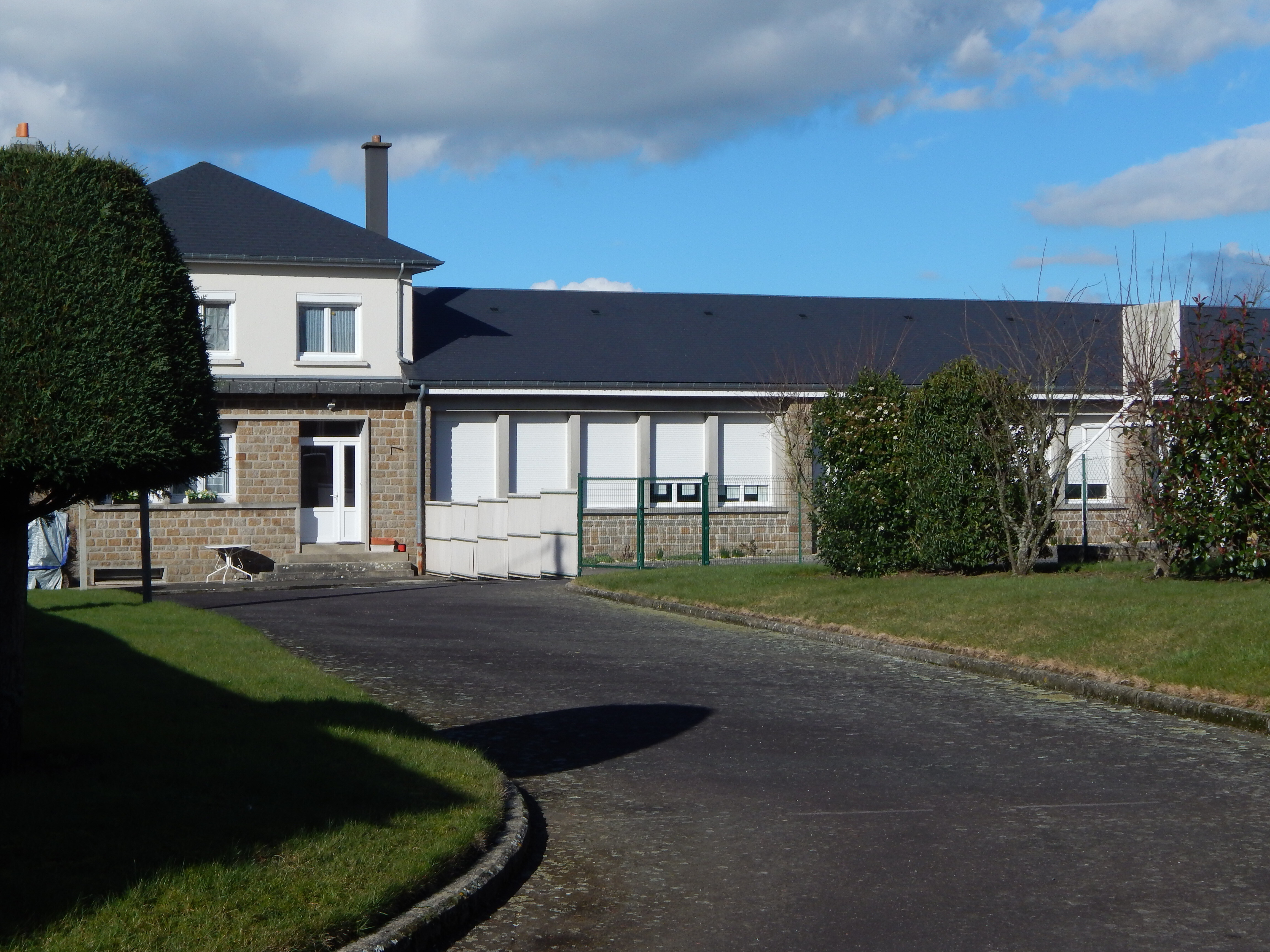 École Jacques Prévert - Maisoncelles-la-Jourdan